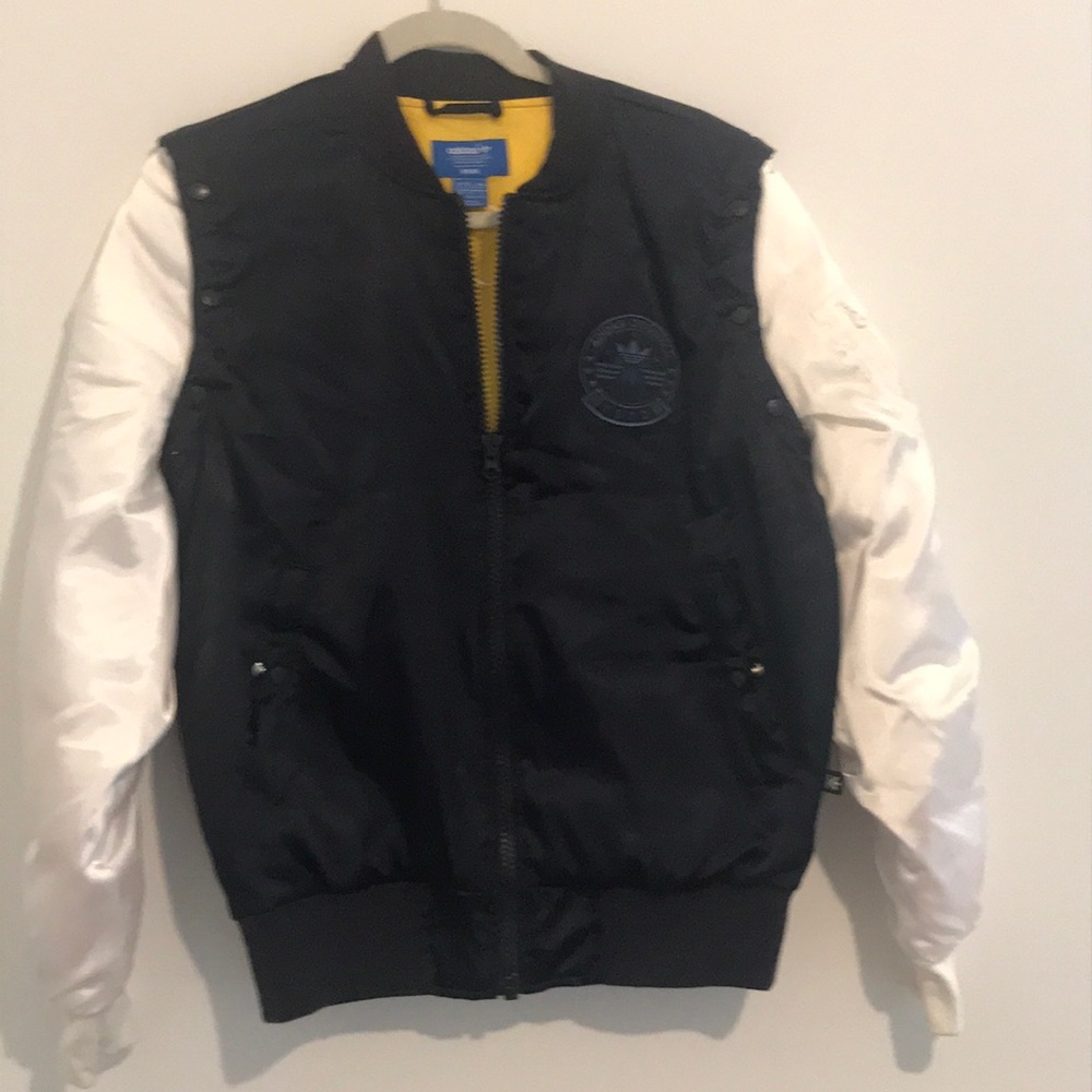 Bomber Jacket Adidas x Rita Ora Collab. Unworn.